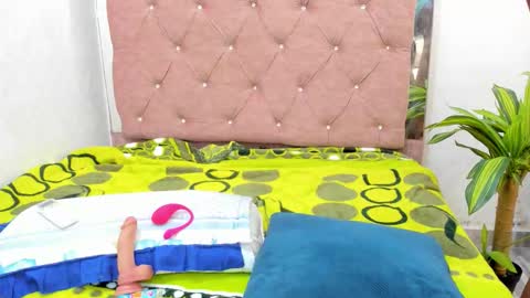 jazmin040_ online show from 9, 1, 2026