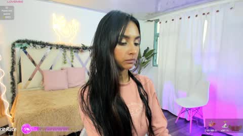 Jazmin  online show from 4, 1, 2025