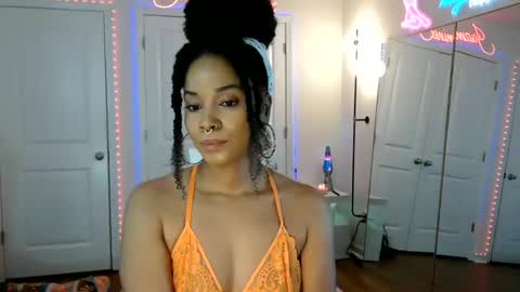 Jazmine Fox online show from 16, 5, 2026