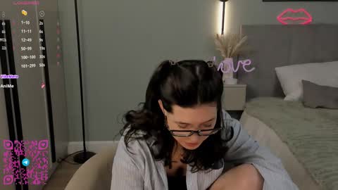 Snapshot of jazminenakano chatting on 30, 9, 2025 Mira the personal mirage D online show from 30, 9, 2025