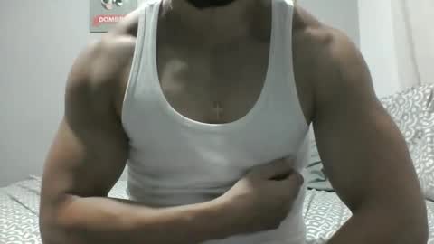 Snapshot of jbrand20 chatting on 16, 3, 2026 J Brand online show from 16, 3, 2026