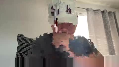 Jchowme23 online show from 12, 2, 2026