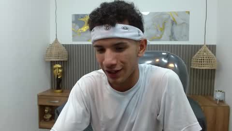 Snapshot of jdwhite18 chatting on 18, 3, 2026 jdwhite18 online show from 18, 3, 2026