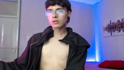 Snapshot of jeam_hot chatting on 2, 12, 2024 jeam_hot online show from 2, 12, 2024