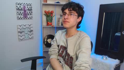 Snapshot of jeam_hot chatting on 7, 1, 2025 jeam_hot online show from 7, 1, 2025