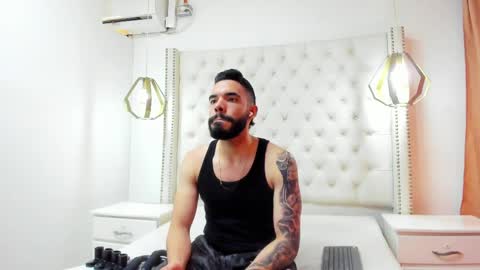 Snapshot of jean_lewis2 chatting on 6, 4, 2026 JEAN online show from 6, 4, 2026