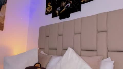 Snapshot of jean_lopez chatting on 5, 3, 2026 Jean axelcrow Modelo Independiente online show from 5, 3, 2026