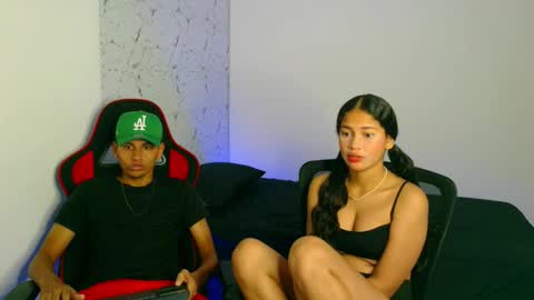 Jean Widow online show from 10, 11, 2025