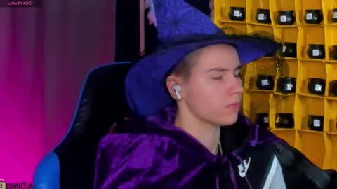 jean_wilsons online show from 19, 2, 2026