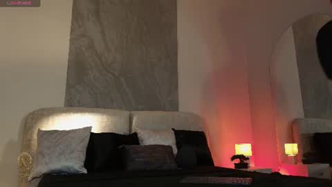Jean Colleman online show from 20, 6, 2026
