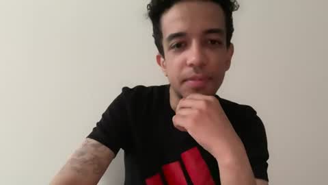 Snapshot of jeanferr98 chatting on 4, 7, 2026 lost job just trying to pay the rent help out if ya can thanks online show from 4, 7, 2026