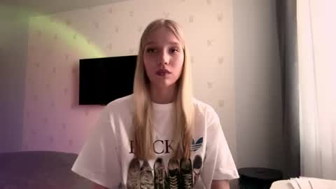 Snapshot of jeanmariemolsan chatting on 13, 6, 2026 jeanmariemolsan online show from 13, 6, 2026