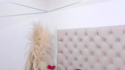 Snapshot of jeannewilliams_ chatting on 21, 4, 2026 Jeanne Williams online show from 21, 4, 2026