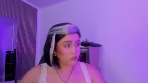 Snapshot of jeannewilliams_ chatting on 19, 5, 2026 Jeanne Williams online show from 19, 5, 2026