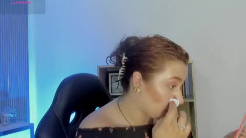 Snapshot of jeannewilliams_ chatting on 23, 5, 2026 Jeanne Williams online show from 23, 5, 2026