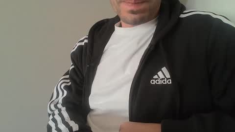 Snapshot of jeanpierbello7 chatting on 4, 12, 2024 jean pier bello Silva online show from 4, 12, 2024