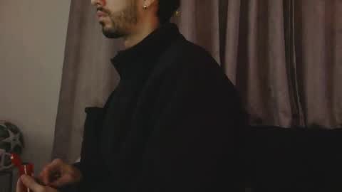 Snapshot of jeanpierbello7 chatting on 15, 12, 2025 jean pier bello Silva online show from 15, 12, 2025