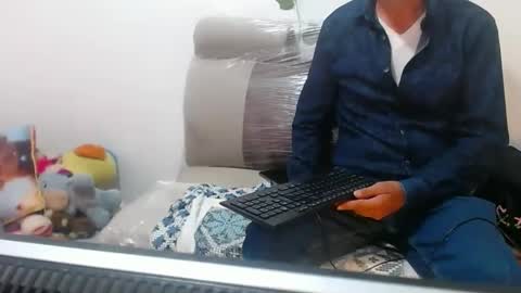 jeans_and_emma online show from 16, 2, 2025