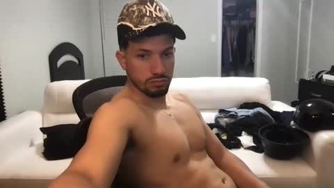 jeanwhitebianco online show from 20, 10, 2025