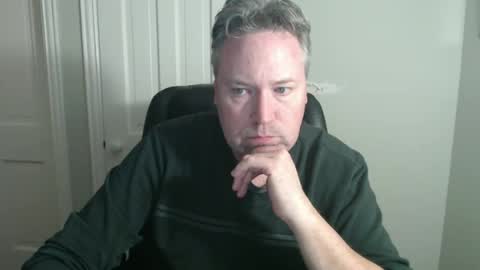 Snapshot of jeb5150 chatting on 30, 11, 2025 JE online show from 30, 11, 2025