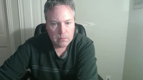 Snapshot of jeb5150 chatting on 14, 12, 2025 JE online show from 14, 12, 2025