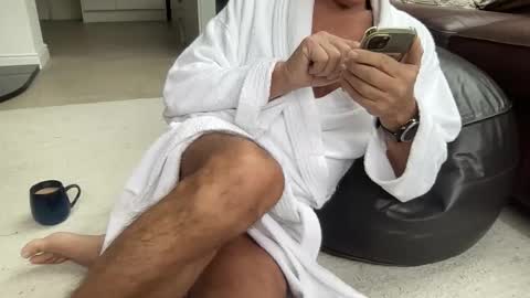 Snapshot of jeeves200 chatting on 24, 11, 2025 Sensual Jeeves online show from 24, 11, 2025