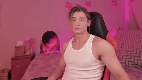 Snapshot of jeff_enigma chatting on 19, 2, 2025 jeff_enigma online show from 19, 2, 2025