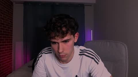 Snapshot of jeff_rey_ chatting on 8, 4, 2026 jeff_rey_ online show from 8, 4, 2026