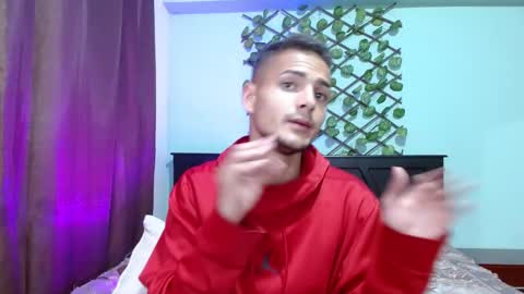 Snapshot of jeffstyle18 chatting on 17, 9, 2025 Jeff online show from 17, 9, 2025