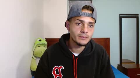 Snapshot of jeffstyle18 chatting on 19, 10, 2025 Jeff online show from 19, 10, 2025