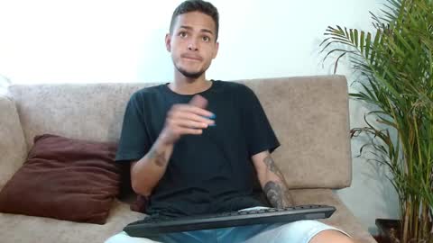 Snapshot of jeffstyle18 chatting on 22, 10, 2025 Jeff online show from 22, 10, 2025