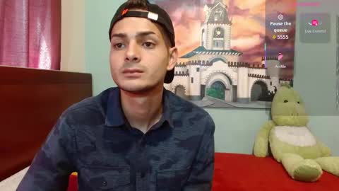 Snapshot of jeffstyle18 chatting on 19, 11, 2025 Jeff online show from 19, 11, 2025