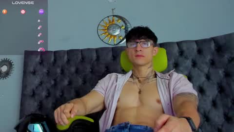 Snapshot of jeins_carter chatting on 5, 12, 2024 JC online show from 5, 12, 2024