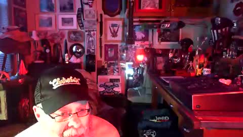 Snapshot of jello9 chatting on 6, 1, 2025 Jello9 online show from 6, 1, 2025