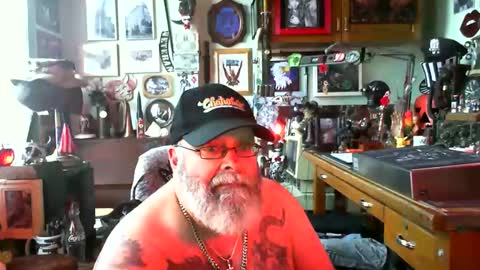 Snapshot of jello9 chatting on 12, 1, 2025 Jello9 online show from 12, 1, 2025