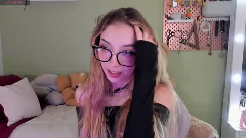Jelly  online show from 3, 6, 2026