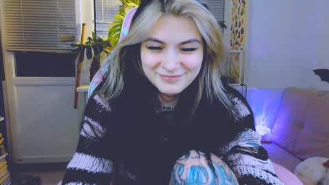 Snapshot of jelyaa chatting on 18, 12, 2024 Jelya online show from 18, 12, 2024