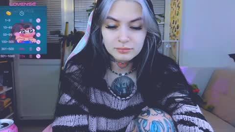 Snapshot of jelyaa chatting on 5, 1, 2025 Jelya online show from 5, 1, 2025
