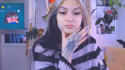 Snapshot of jelyaa chatting on 1, 2, 2025 Jelya online show from 1, 2, 2025