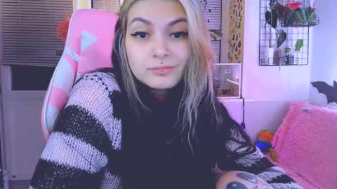 Snapshot of jelyaa chatting on 20, 2, 2025 Jelya online show from 20, 2, 2025