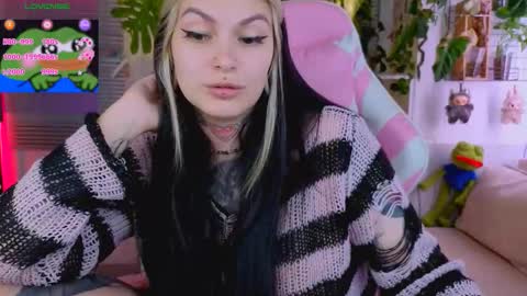 Snapshot of jelyaa chatting on 12, 9, 2025 Jelya online show from 12, 9, 2025