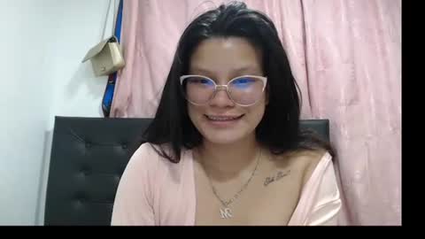 Snapshot of jem_sweet chatting on 19, 10, 2025 Soy Jem online show from 19, 10, 2025