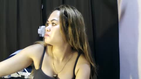 jen062292 online show from 12, 2, 2025