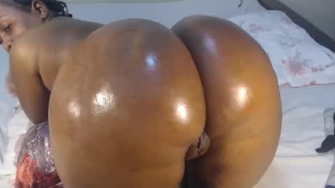 jenarsee online show from 24, 10, 2025