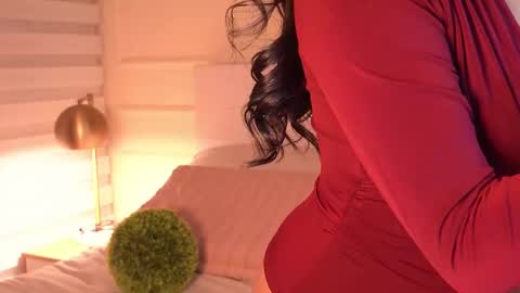 Snapshot of jenesaisquoi_ chatting on 10, 9, 2025 Isabella online show from 10, 9, 2025
