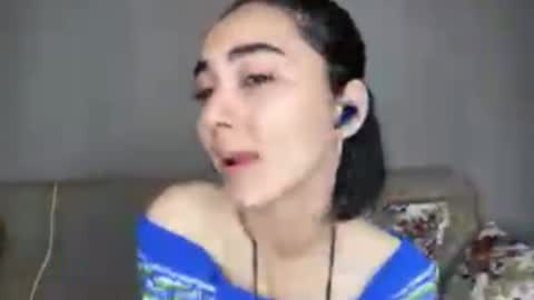 Snapshot of jenifersimon chatting on 25, 10, 2025 Jenifer online show from 25, 10, 2025