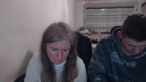 JenisAndPeter online show from 6, 3, 2026