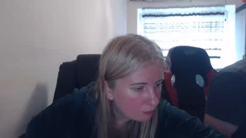 JenisAndPeter online show from 13, 5, 2026