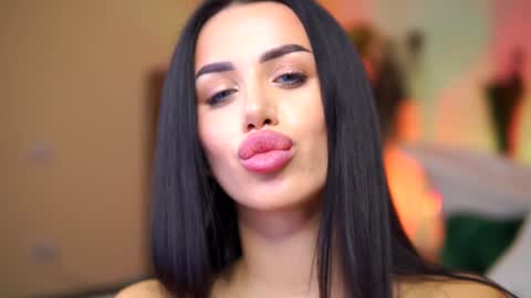 Snapshot of jenna_day chatting on 8, 1, 2025 jenna_day online show from 8, 1, 2025