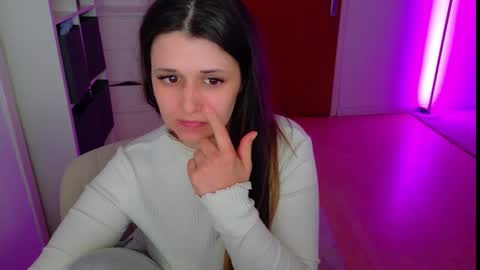 Snapshot of jenna_sxy19 chatting on 26, 9, 2025 jennasxy19 online show from 26, 9, 2025